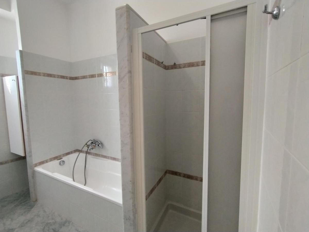 Benedetta House Apartment Леванто Екстериор снимка